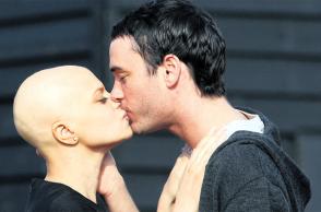 jade_independent_285166t